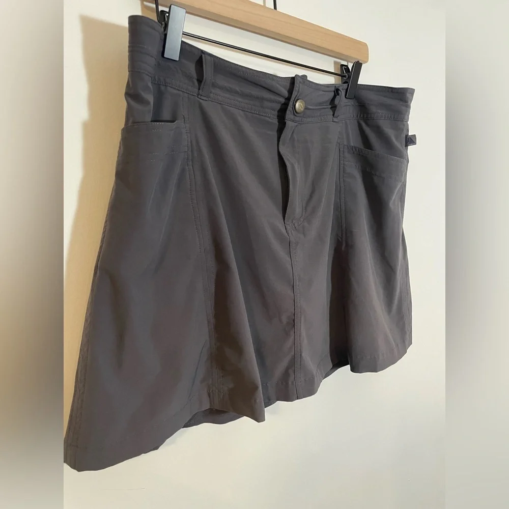 L.L. Bean Comfort Trail Skort Skirt Gray Size 12 Style 288936 Hiking Active - Picture 3 of 11